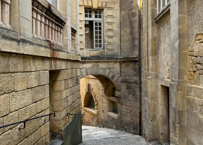 Cocon De Charme Au Pied De La Cite Wifi Et Linge شقة *